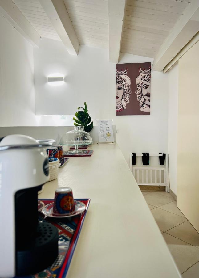Rooms 153 Principe Umberto Noto Bagian luar foto